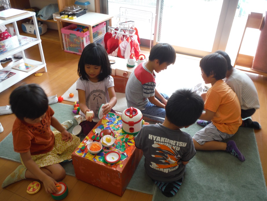 室内遊び さくら組 ３ ４ ５歳児 第二椎の実子供の家